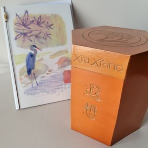 Xia Xiang (EMPTY) Body Powder Lacquered (?) Box ~ Vintage 1980s ~ HTF!